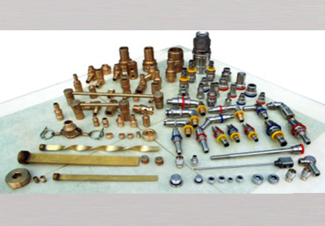 制作頂針司筒利用哪些技術